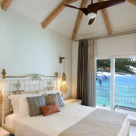 Paradisso Beach Villas Amoudi