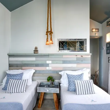 Villa Paradisso Beach Villas Amoudi