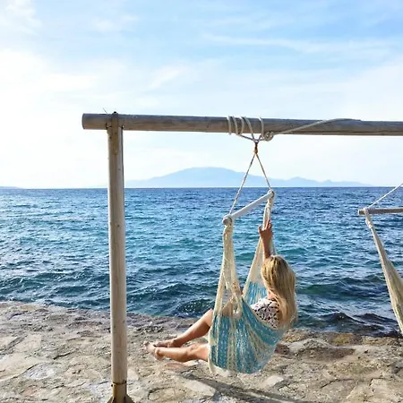 Paradisso Beach Villas