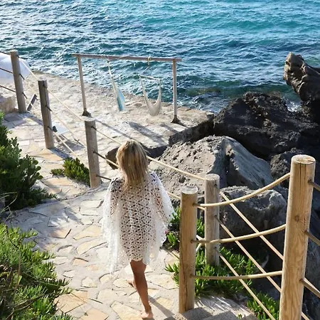 Paradisso Beach Villas
