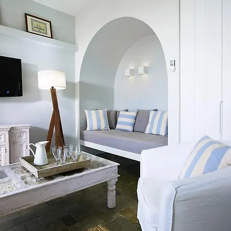 Villa Paradisso Beach Villas Amoudi